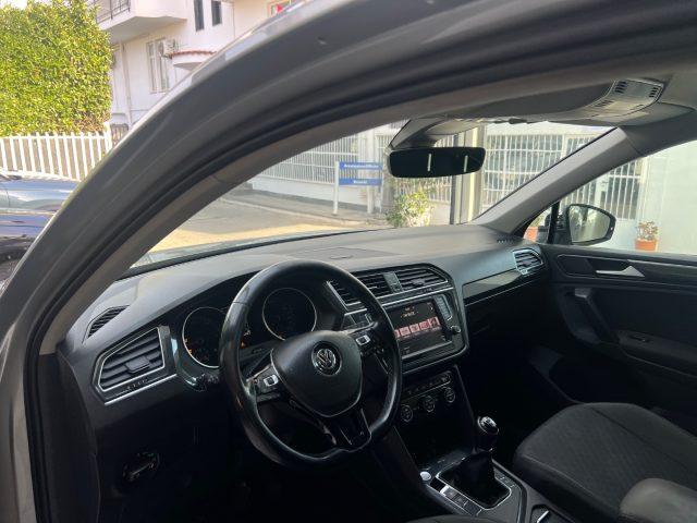 VOLKSWAGEN Tiguan 1.6 TDI SCR Style BlueMotion Technology