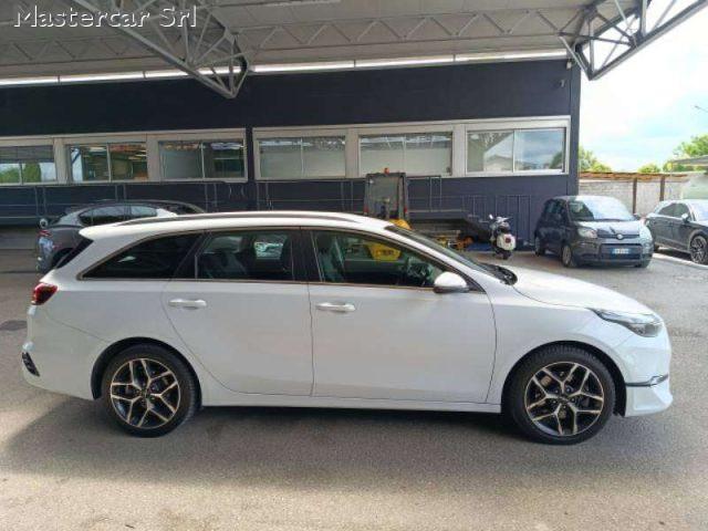 KIA Ceed SW / cee'd SW III 2022 SW 1.6 crdi mhev Business