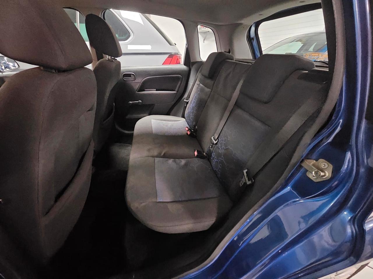 Ford Fiesta 1.2 16V 5p. Ghia