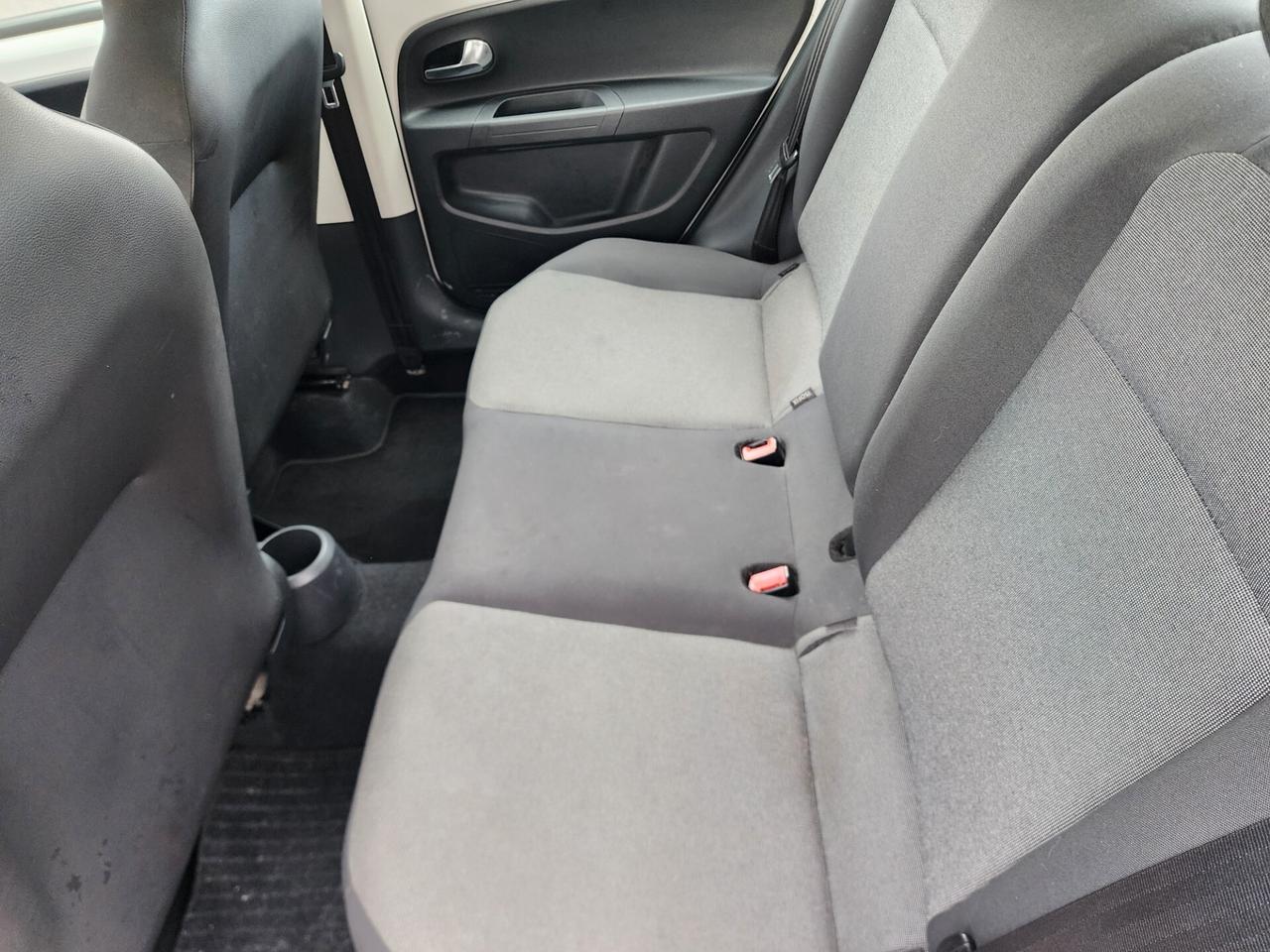 Volkswagen up! 1.0 5p. move