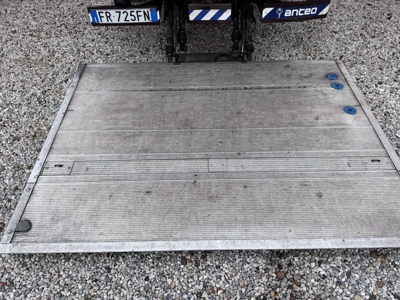 Ford Transit 330 2.0TDCi EcoBlue RWD Iva Compresa