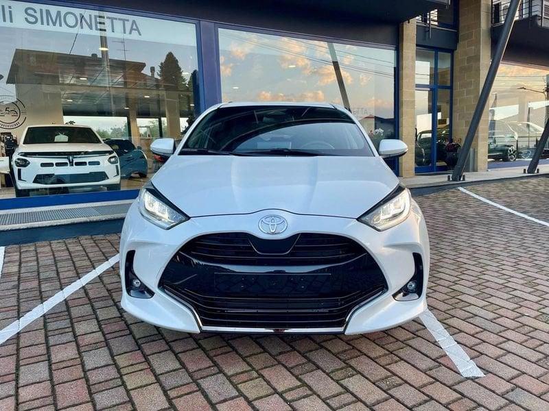 Toyota Yaris 1.5 130 Hybrid 5 porte Lounge - NUOVA