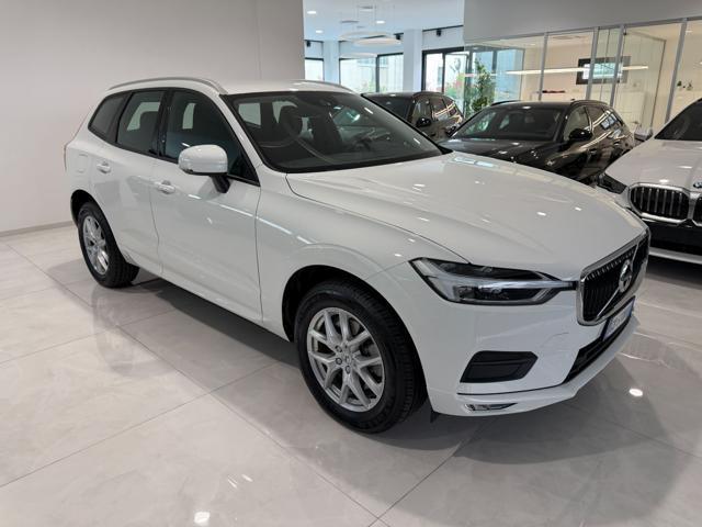 VOLVO XC60 B4 (d) AWD Geartronic Business Plus *Telecamera*