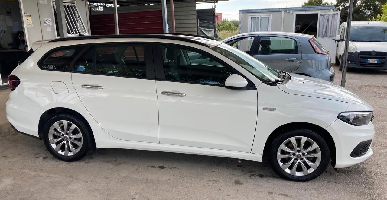 Fiat Tipo 1.6 Mjt S&S SW Lounge