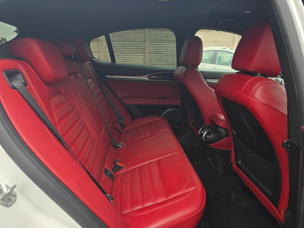 Alfa Romeo Stelvio 2.2 210 CV AT8 Q4 Ti Veloce