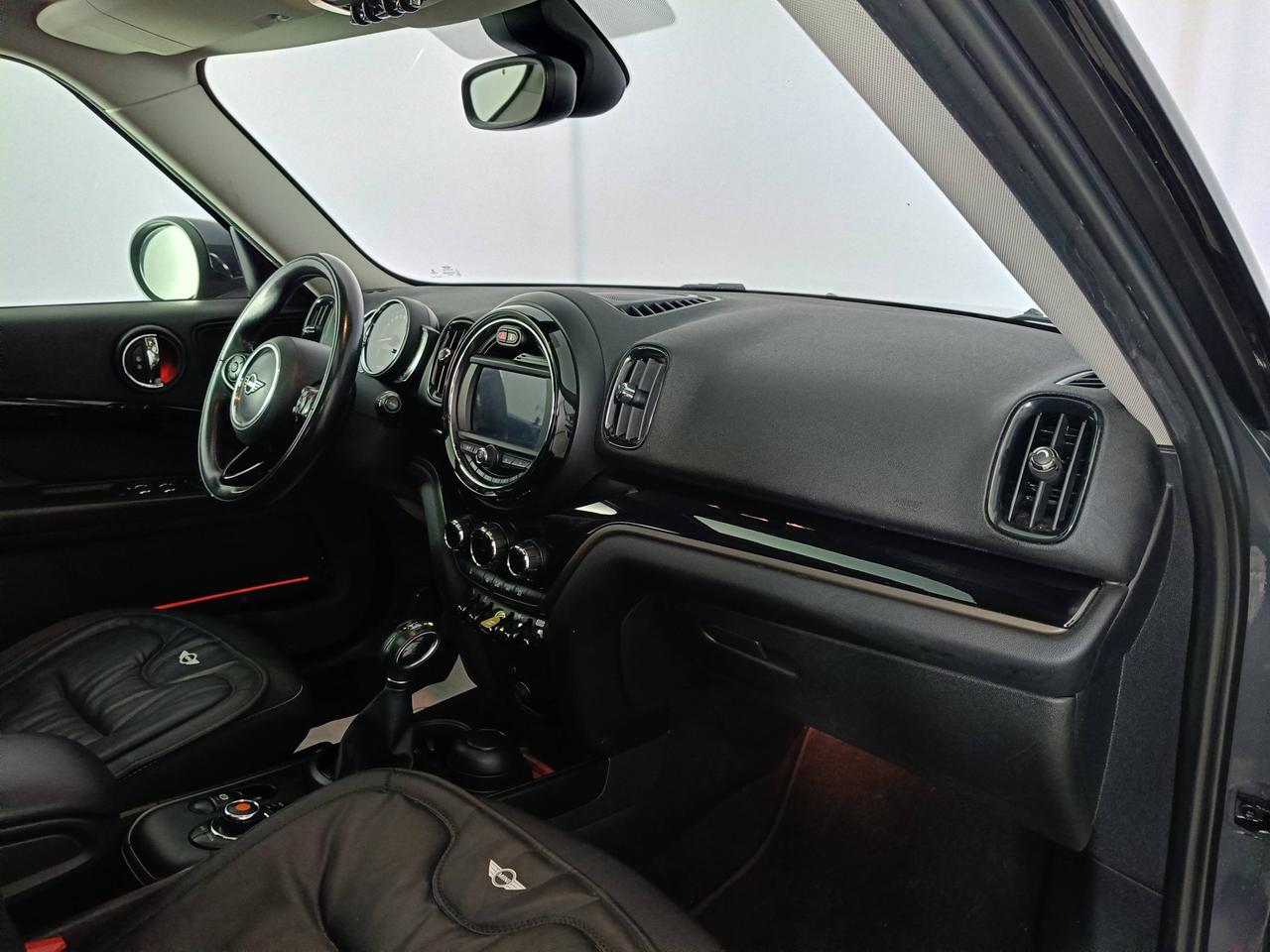 MINI Mini Countryman F60 2017 - Mini Countryman 1.5 Cooper SE all4 auto