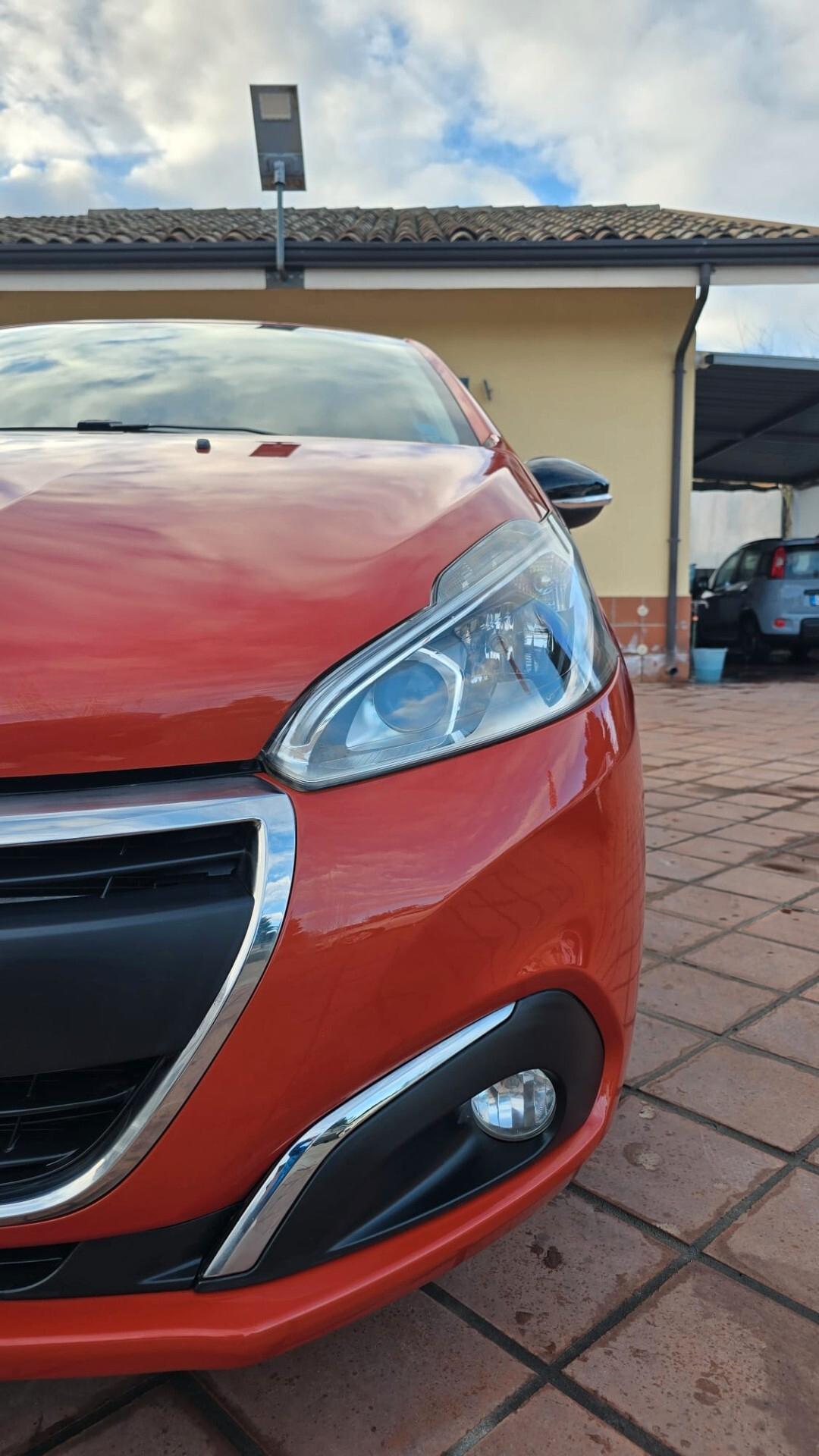 Peugeot 208 BlueHDi 75 5 porte Allure