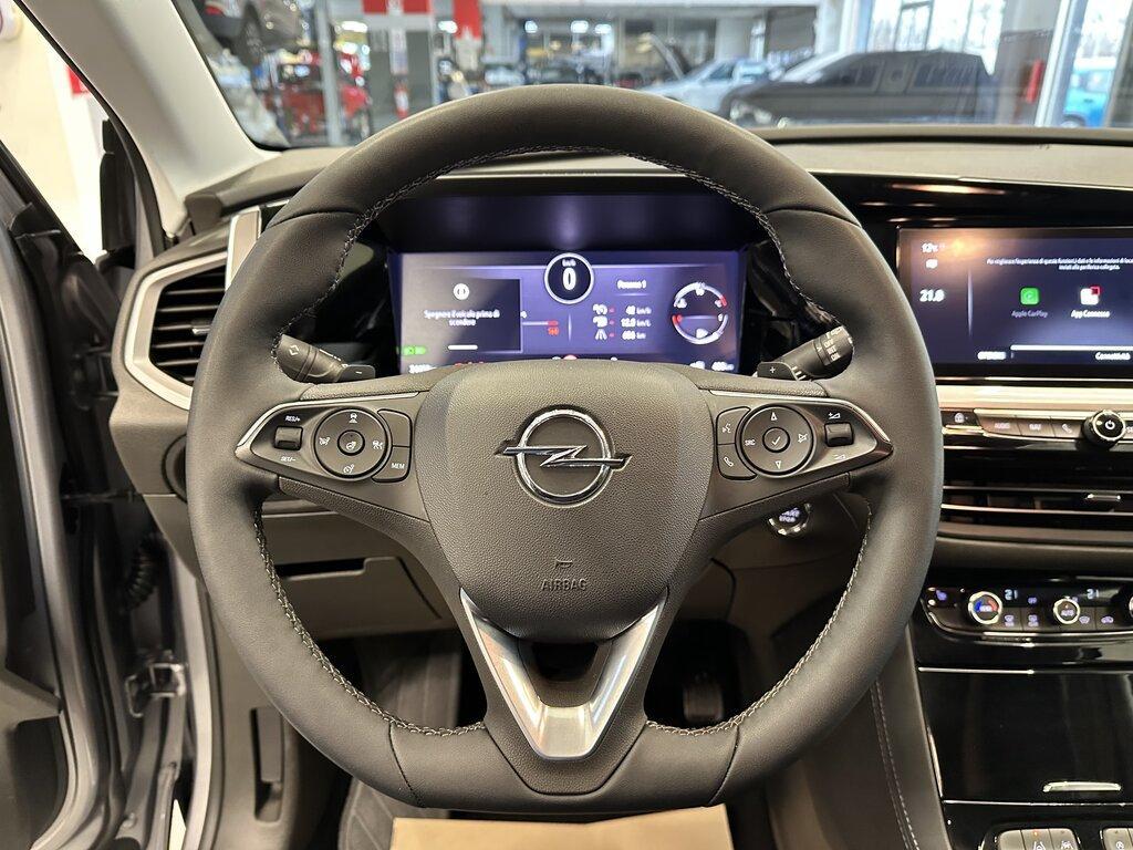 Opel Grandland 1.2 Ultimate AT8