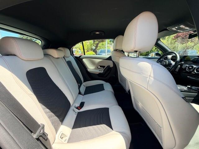 Mercedes-benz A 180 d Automatic Business Extra