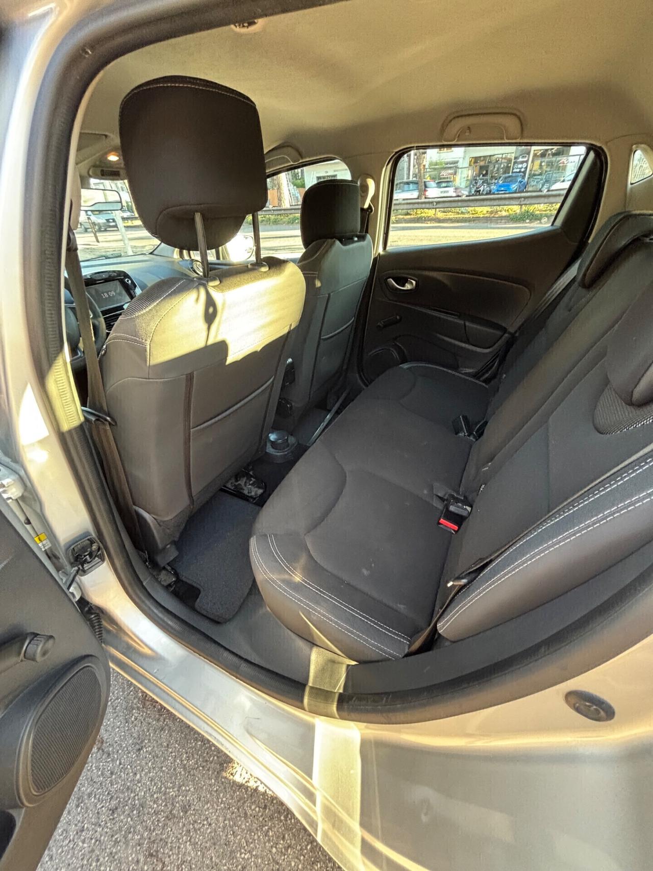 Renault Clio TCe 12V 90 CV GPL 5 porte Duel