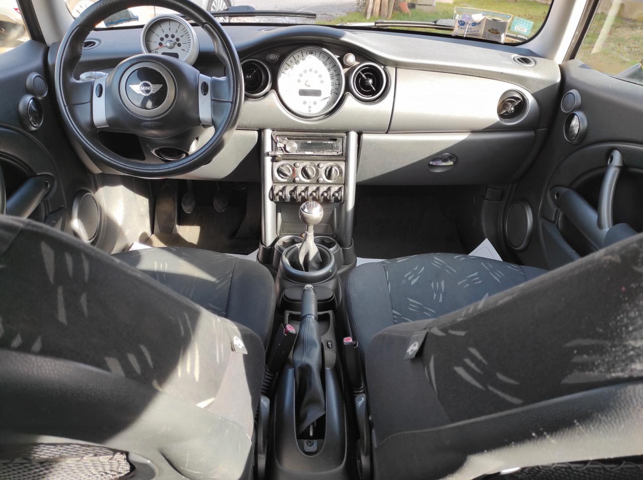 Mini 1.6 16V One de luxe