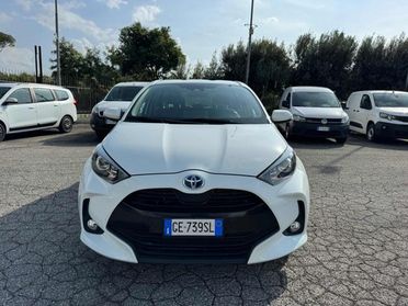 TOYOTA Yaris 1.5 Hybrid 5 porte Business