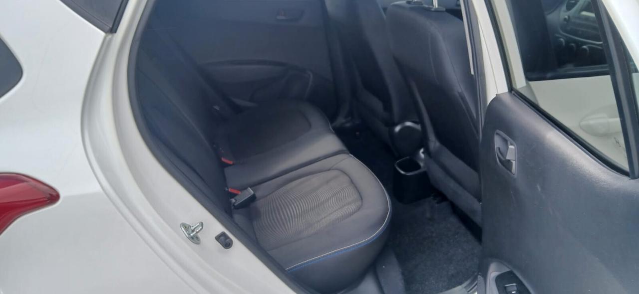 Hyundai i10 1.0 MPI Sound Edition - 2015