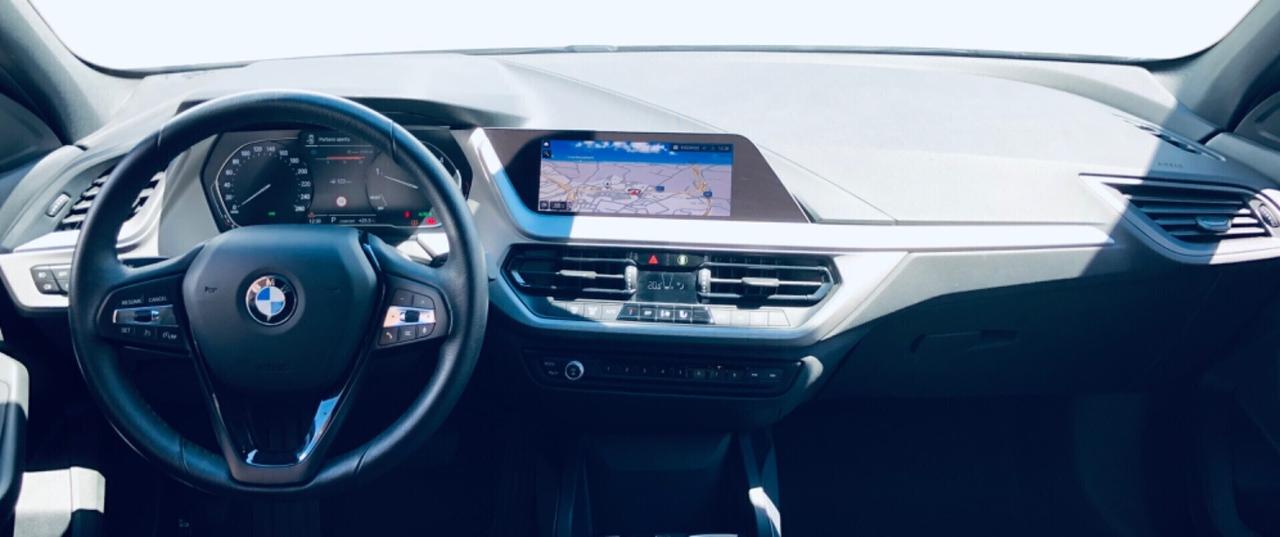 Bmw 116 118d 5p. AUTOMATICA-TELECAM- SPORT argento