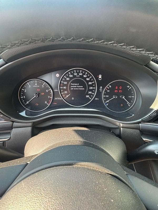 Mazda Mazda3 Mazda3 2.0L e-Skyactiv-G M Hybrid 4p. Executive 122CV 6MT