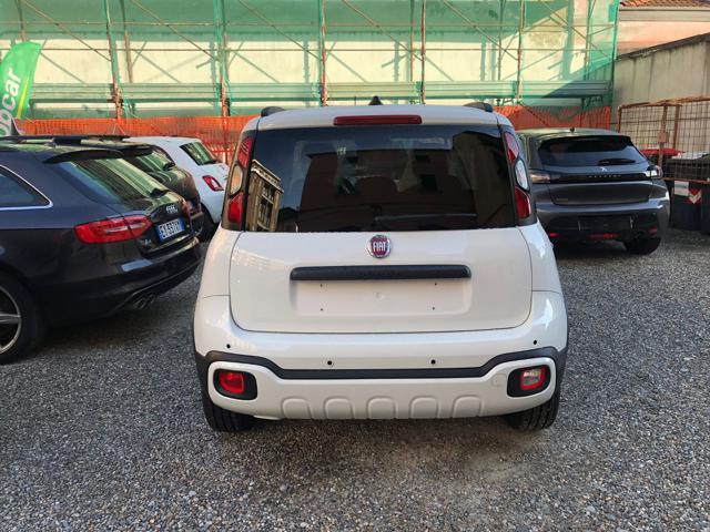 FIAT Panda 1.0 FireFly S&S Hybrid Pandina Cross