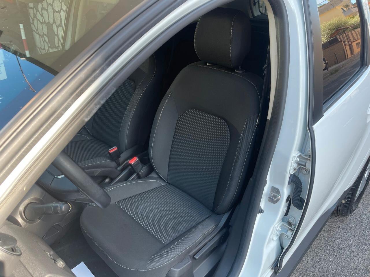 Dacia Duster 1.0 TCe 100 CV ECO-G 4x2 Prestige
