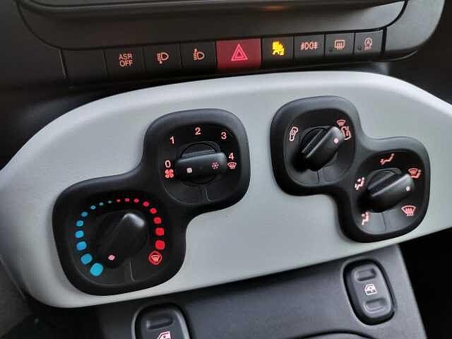 Fiat Panda 1.0 FireFly Hybrid Cross