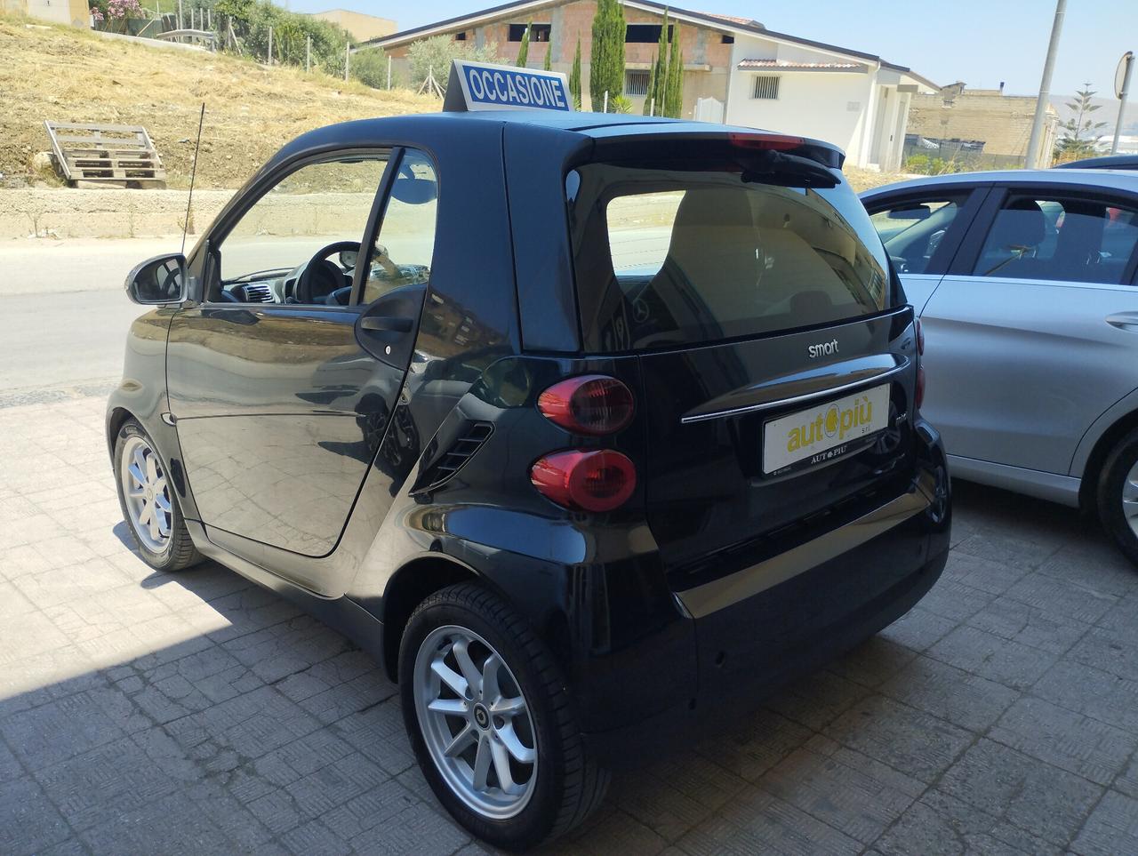 Smart ForTwo 1000 52 kW MHD coupé pure