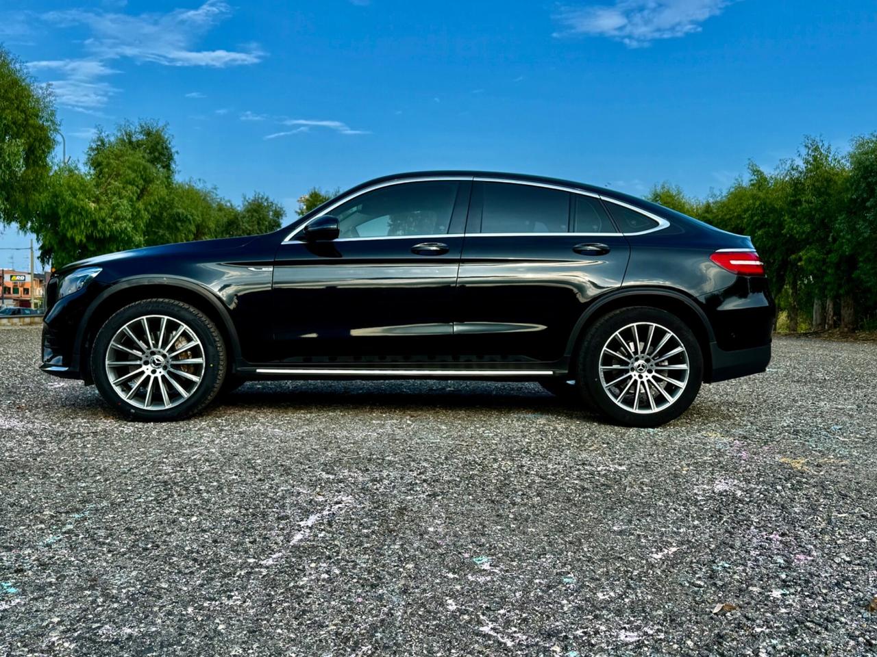 MERCEDES-BENZ GLC 220 D 4 MATIC AMG PREMIUM IVA ESPOSTA