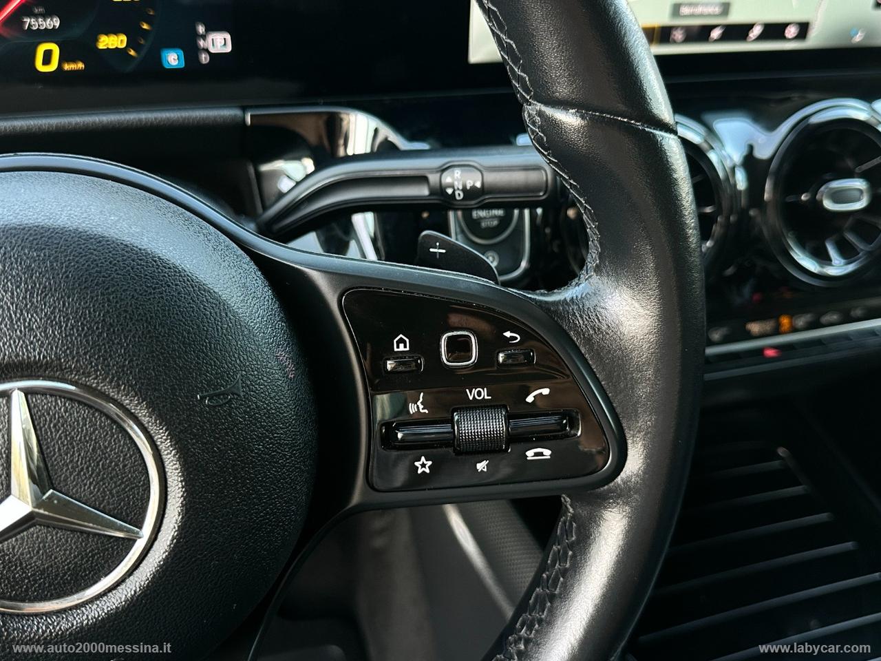 MERCEDES-BENZ GLA 200 d Automatic Business Extra