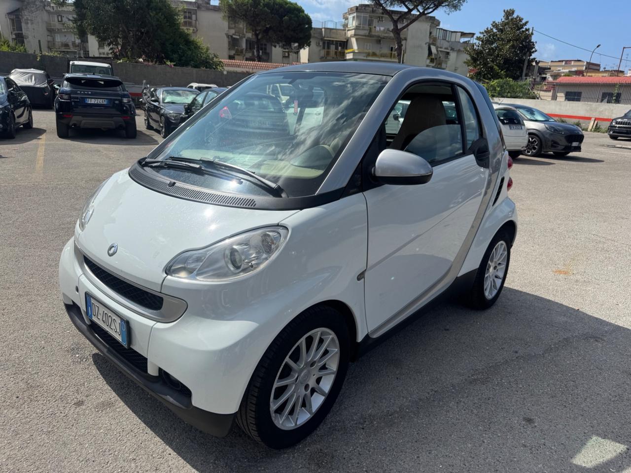 Smart ForTwo 1000 52 kW MHD coupé passion
