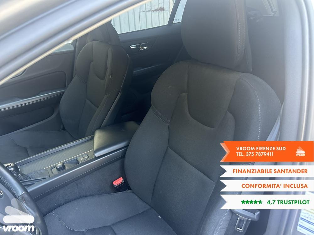 VOLVO V60 (2018-->) V60 D3 Geartronic Momentum ...