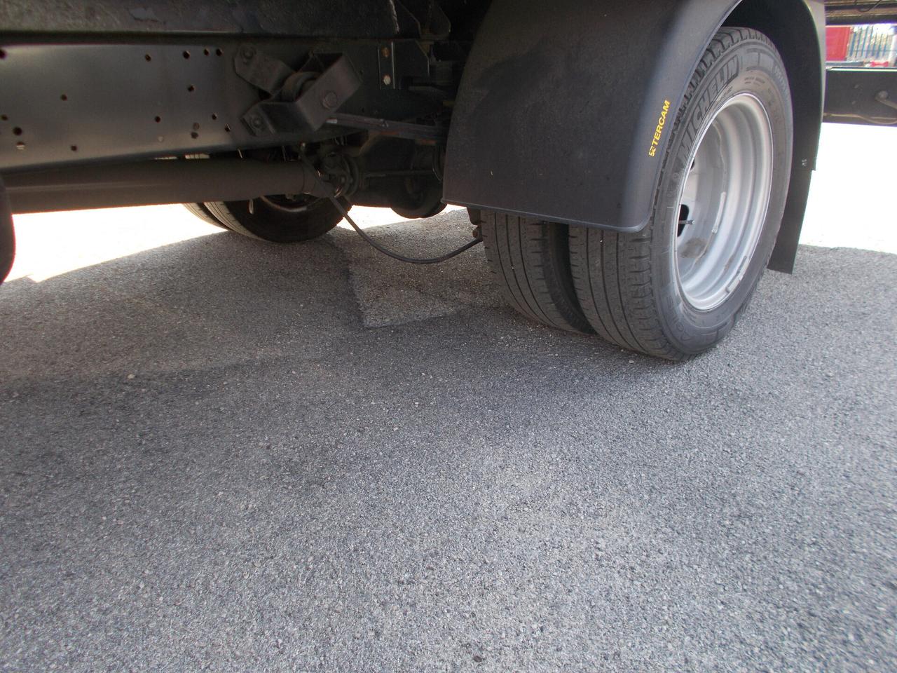Iveco daily 35c14 anno 2021 cassone euro.6