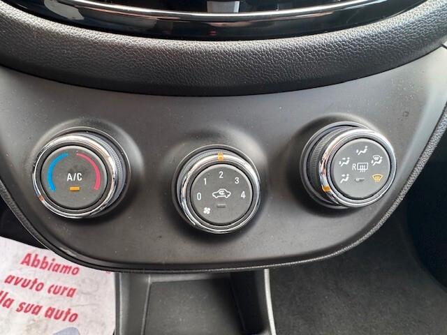 Opel Karl Rocks 1.0 73 CV
