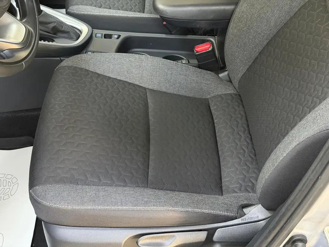 Toyota Yaris Cross 1.5 Hybrid 5p. E-CVT Business