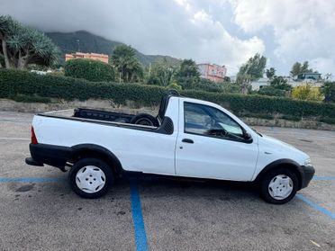 Fiat Strada 1.9 JTD Pick-up