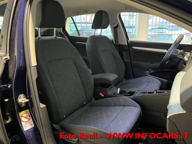 VOLKSWAGEN Golf 1.0 eTSI MHEV EVO DSG Life PROMO !!