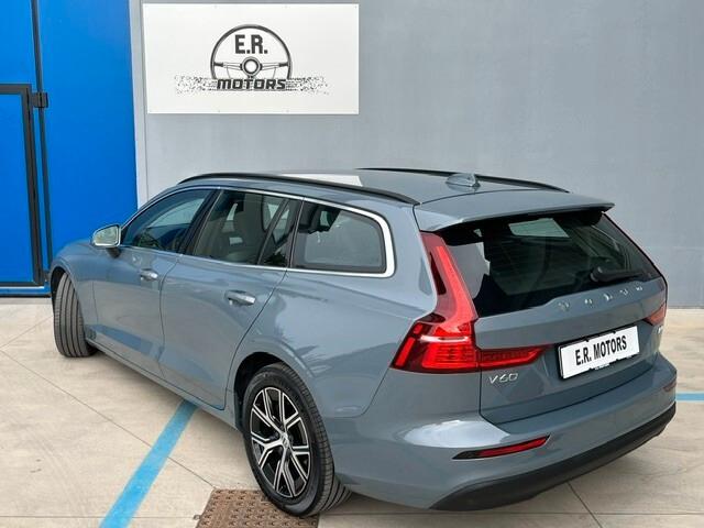 Volvo V60 B4 (d) automatico Core