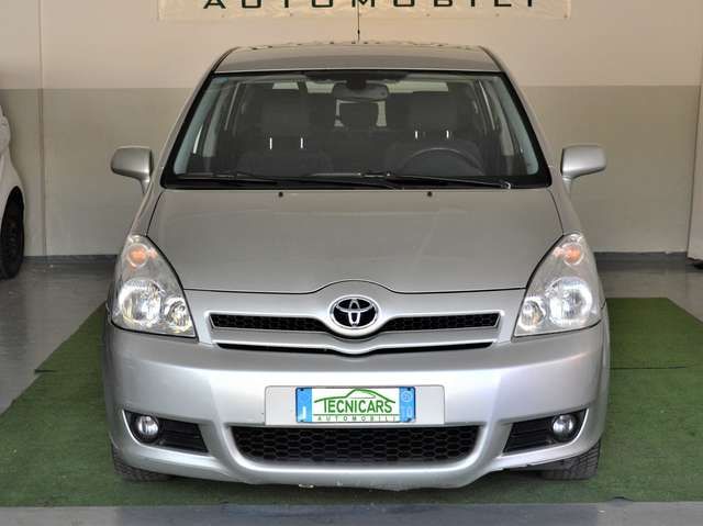 Toyota Corolla Corolla Verso 1.8 vvt-i