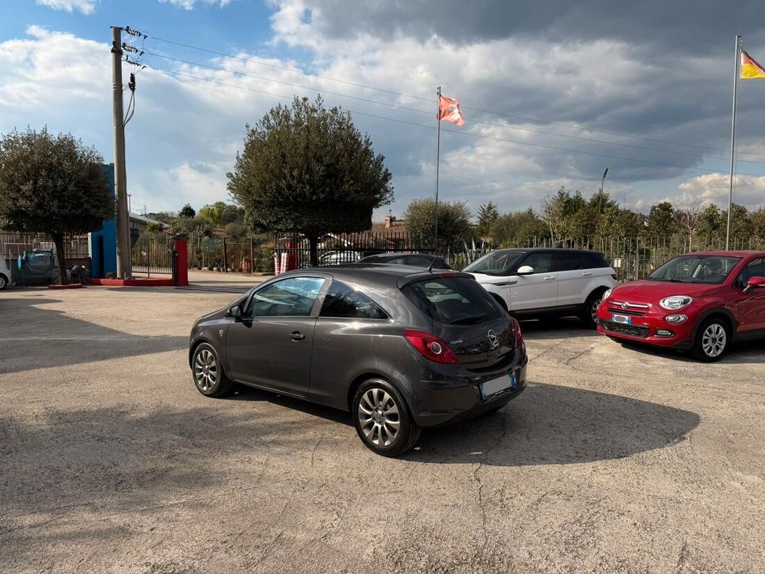 Opel Corsa 1.2 3 porte Edition
