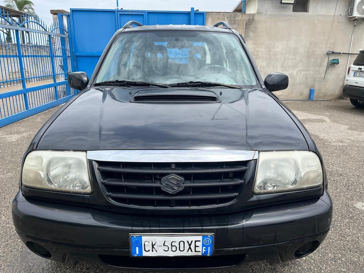Suzuki grand vitara 3 P-2.0 td-4x4-2003
