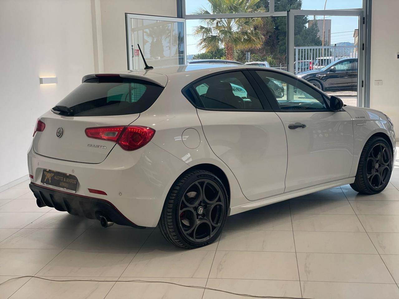 ALFA ROMEO GIULIETTA 1750 TURBO VELOCE 240CV SEDILI SPORTIVI