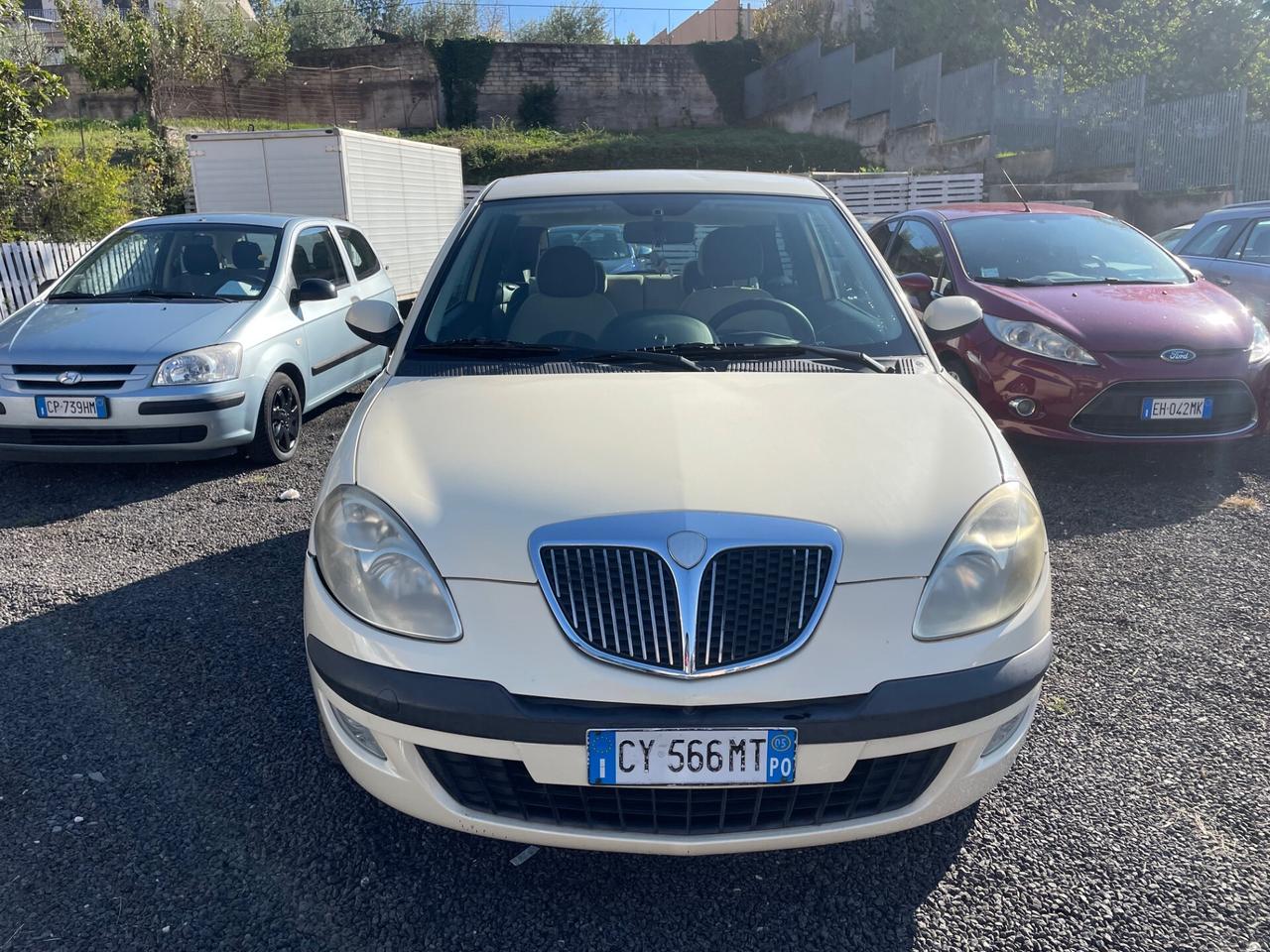 Lancia Ypsilon 1.2