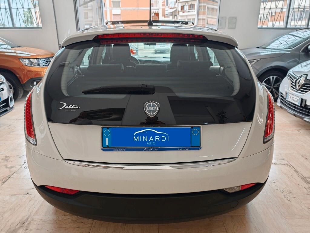 Lancia Delta 1.6 MJT DPF Silver