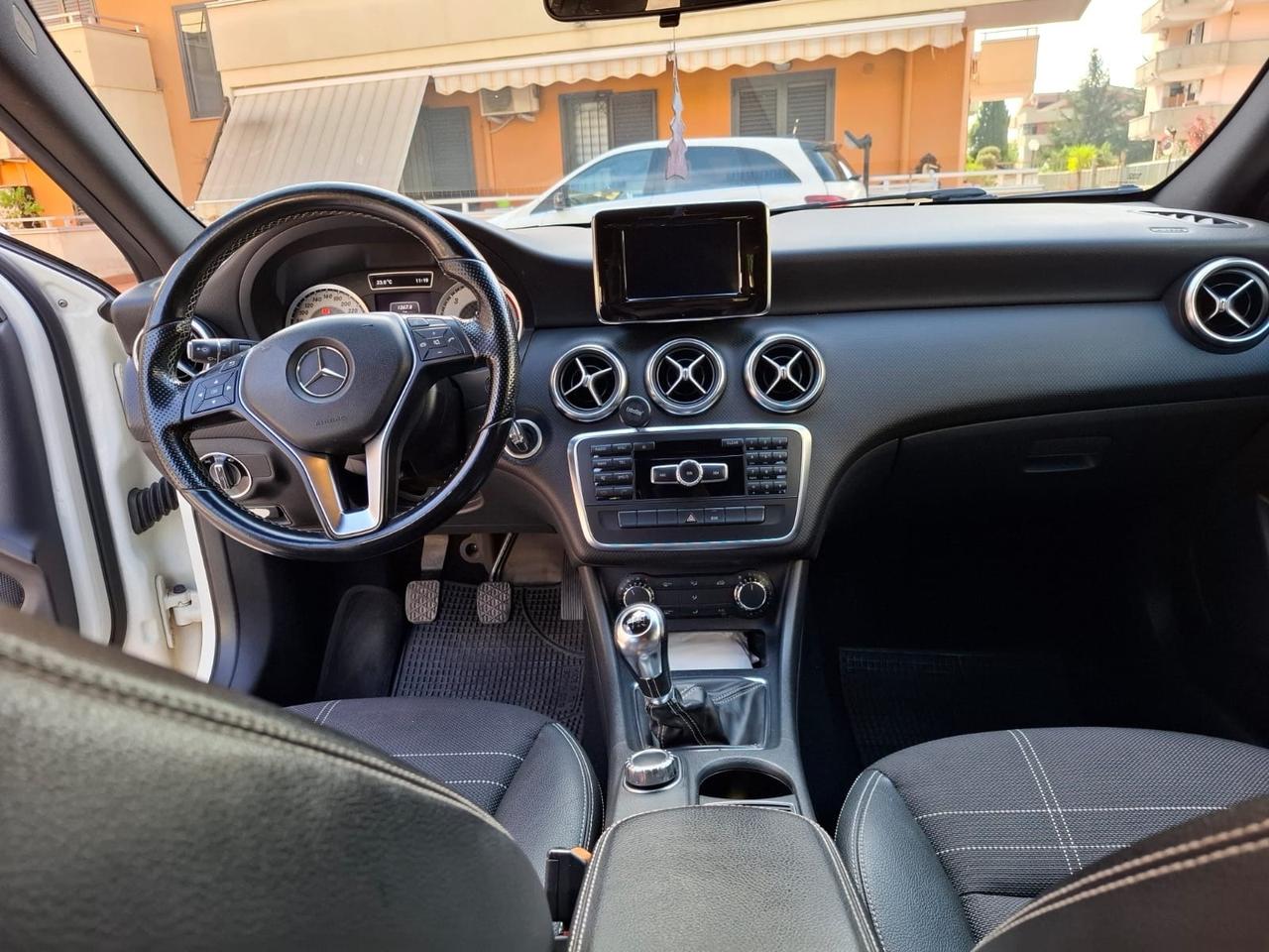 Mercedes-benz A 180 A 180 CDI Premium