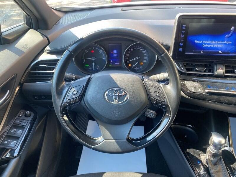 Toyota C-HR 1.8 Hybrid E-CVT Trend