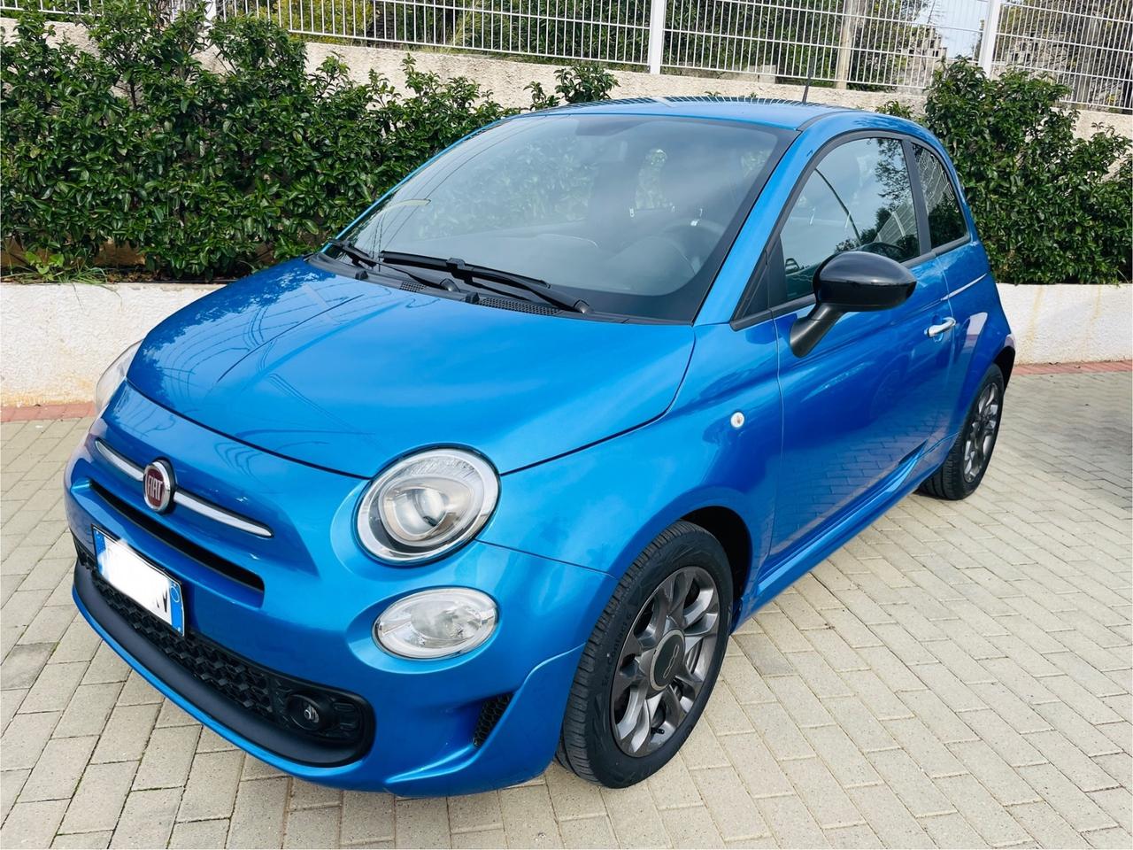 Fiat 500 30000km 1.0 Hybrid Connect-sport led-navigatore-cielo nero