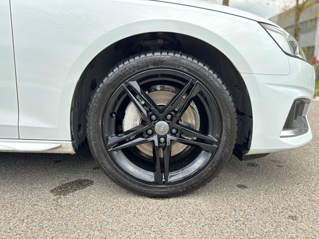 Audi A4 Avant 40 TDI S tronic