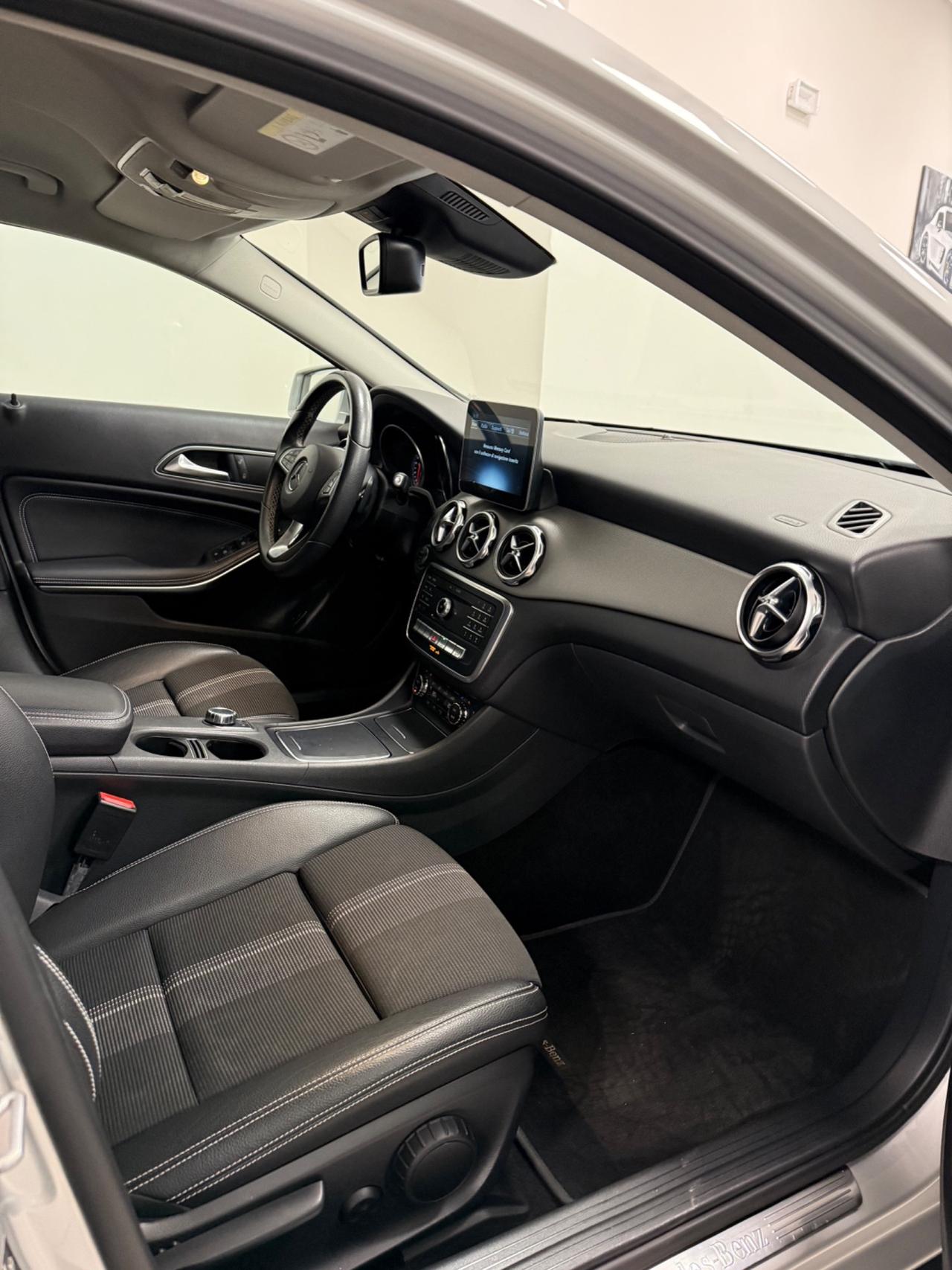 Mercedes-benz GLA 200 GLA 200 d Automatic Premium