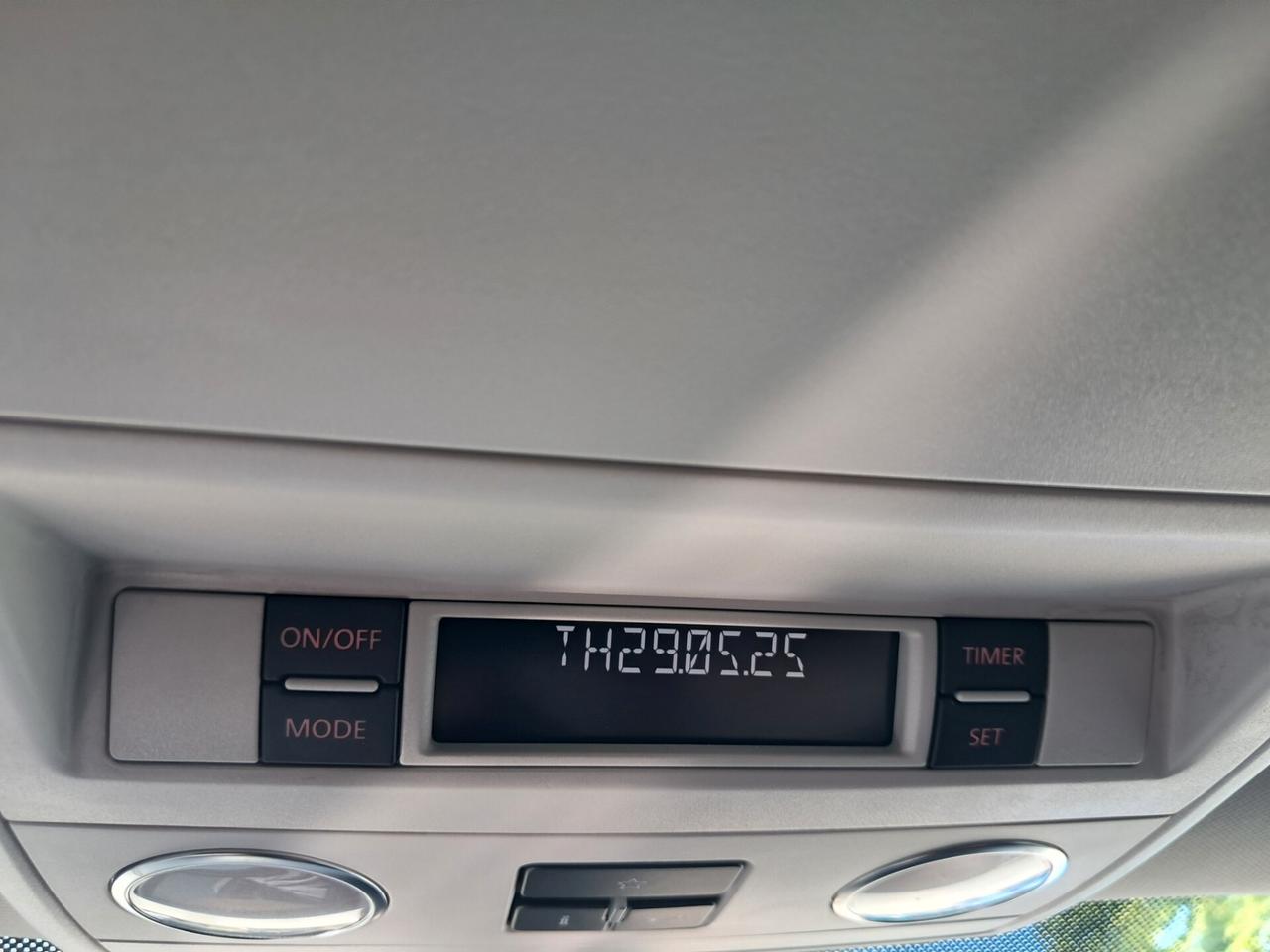 VOLKSWAGEN T5 CALIFORNIA BEACH 4MOTION AUTOCARAVAN