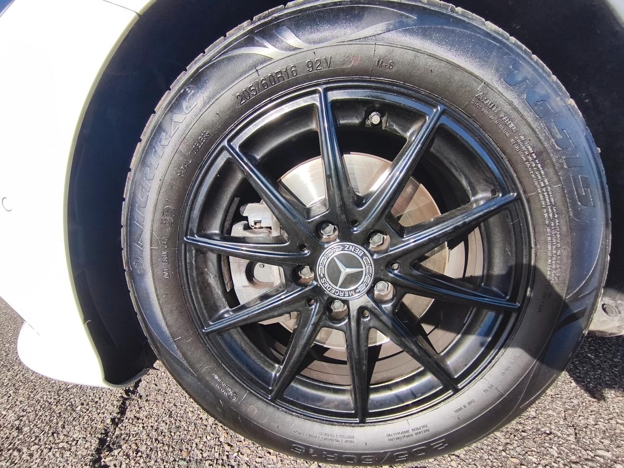 Mercedes-benz CLA 200 d Automatic Shooting Brake Sport