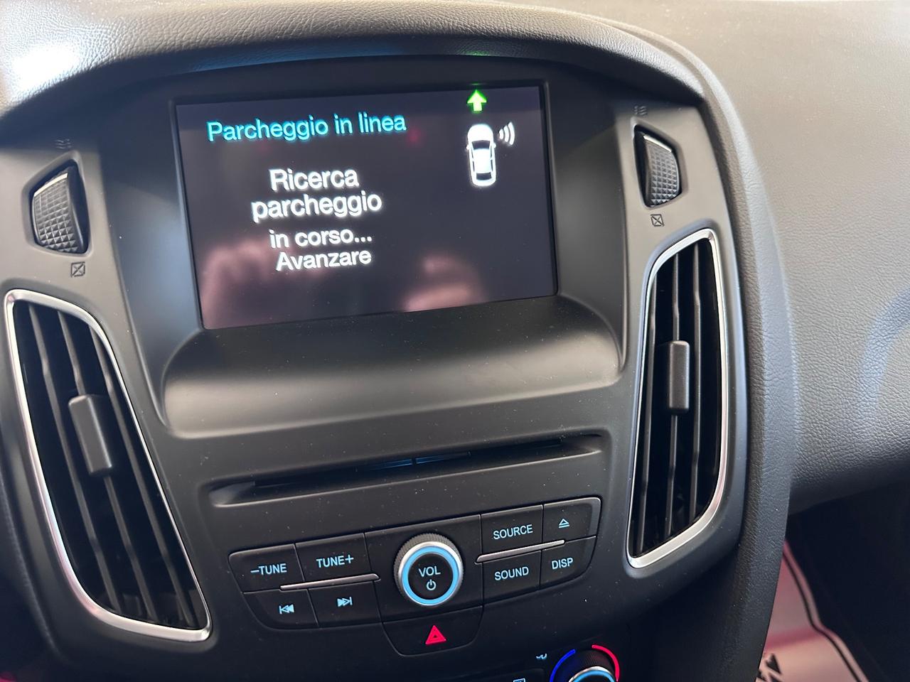 Ford Focus 1.0 Benzina EcoBoost Titanium X Ok Neopatentati