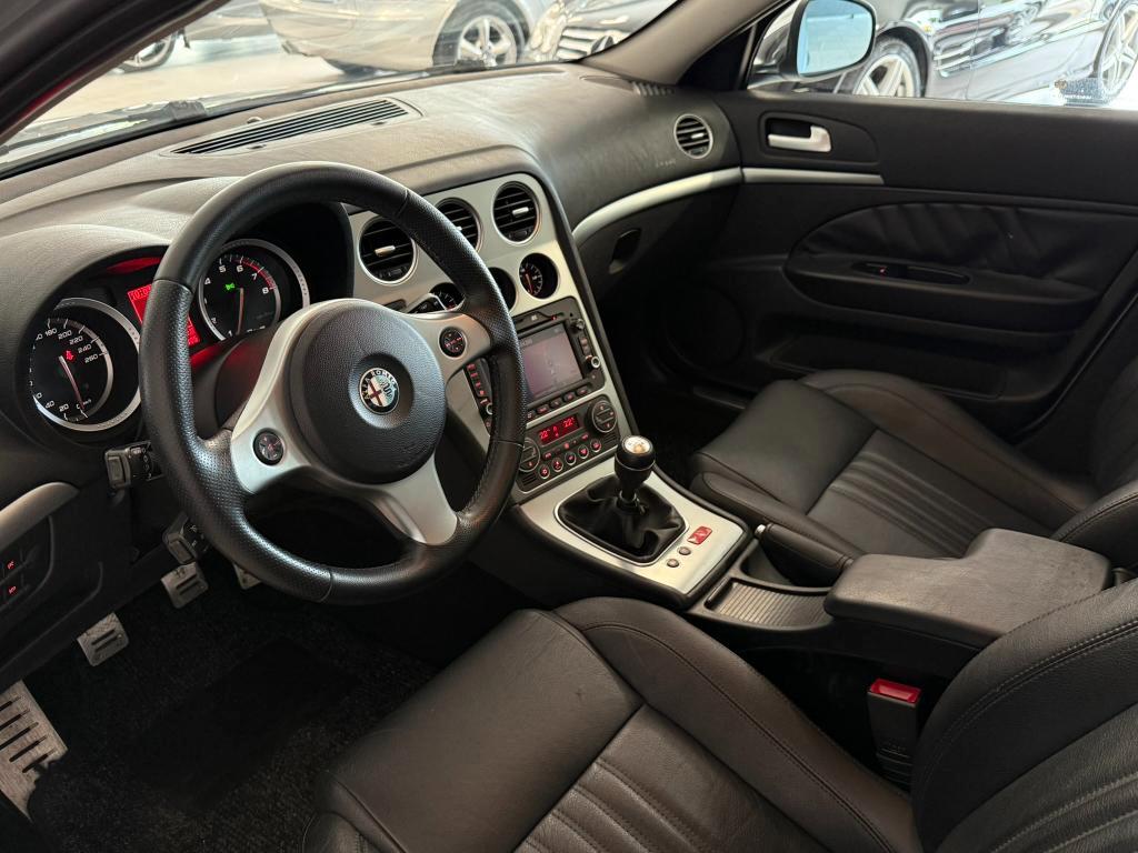Alfa Romeo 159 Berlina 159 1750 tbi Distinctive TI pack 200cv