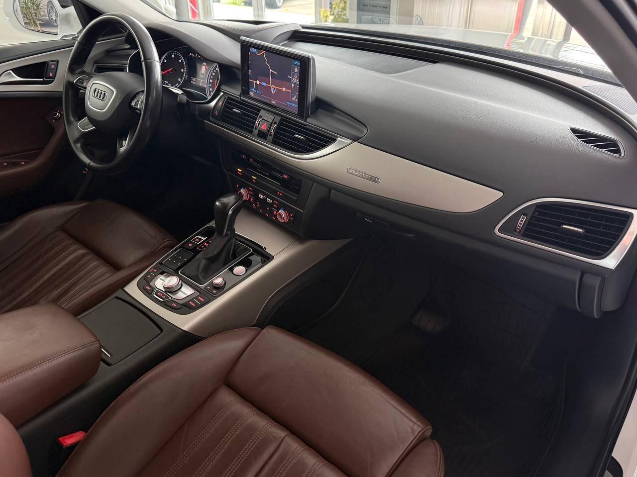 Audi A6 Avant 3.0 TDI quattro S tronic Business Plus