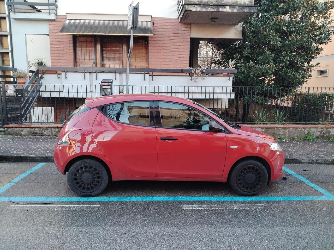 Lancia Ypsilon Silver 1.0 FireFly MHEV